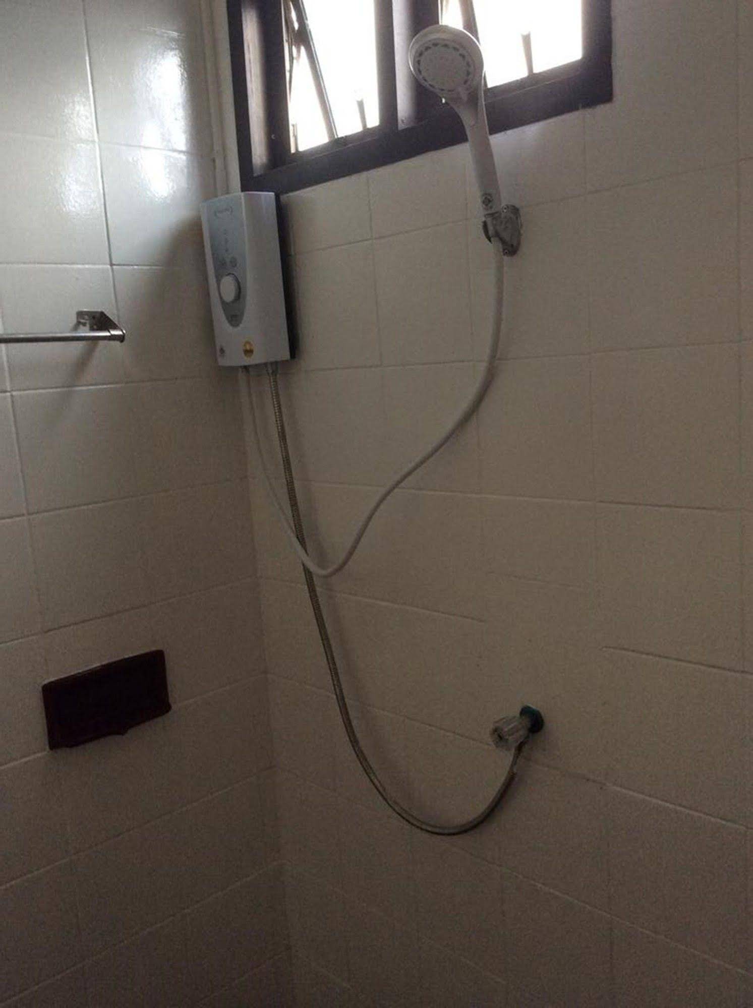 Rinny Hostel