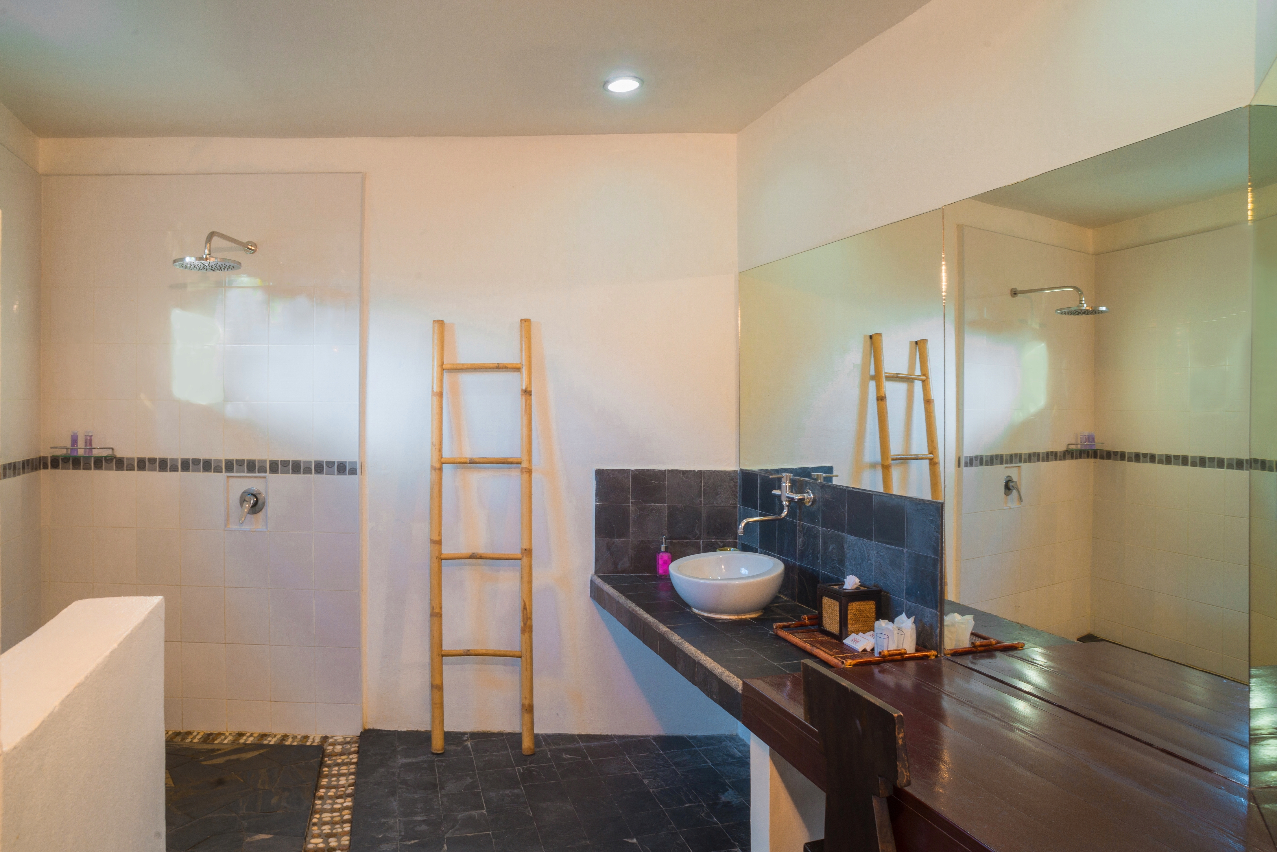 Saboey Resort & Villas