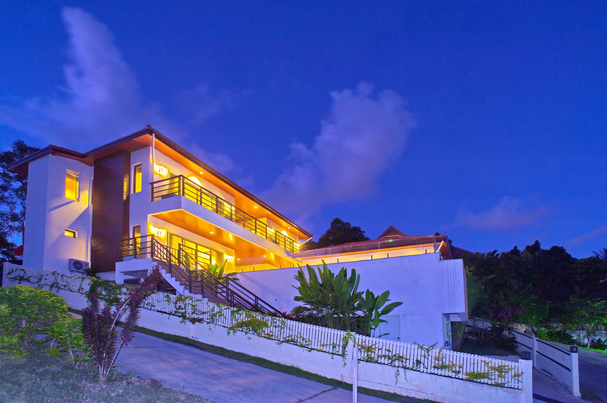 Samui Sunrise Villa