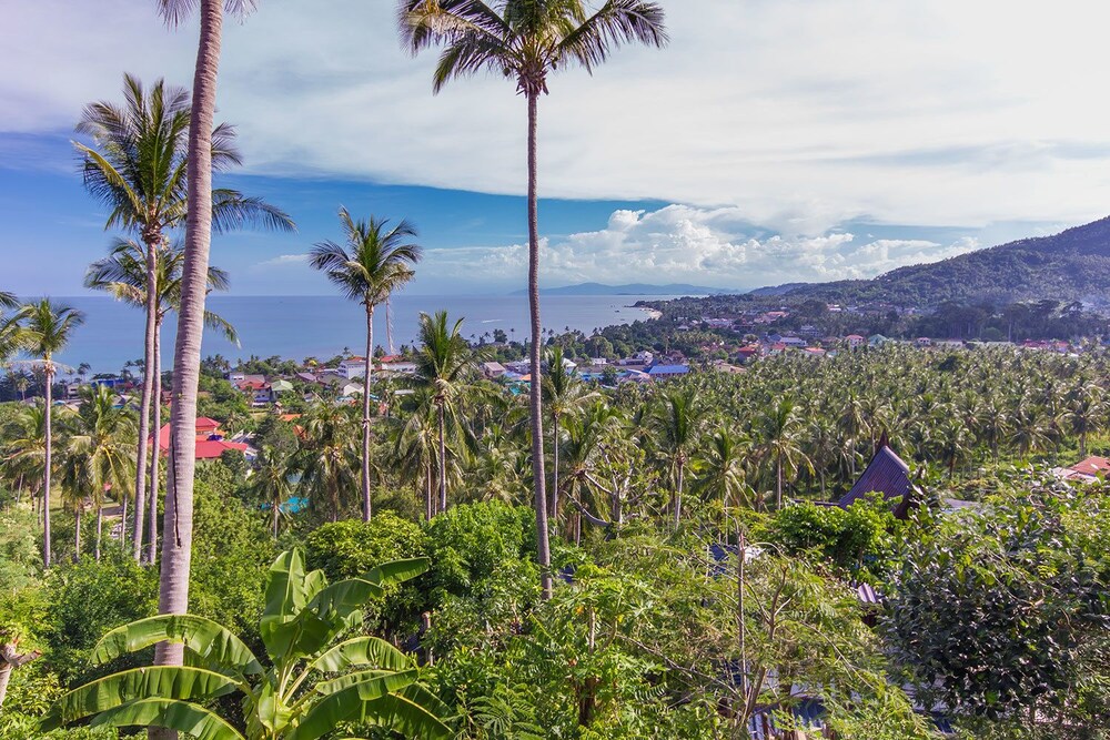 Seaview Paradise Beach & Mountain Villas