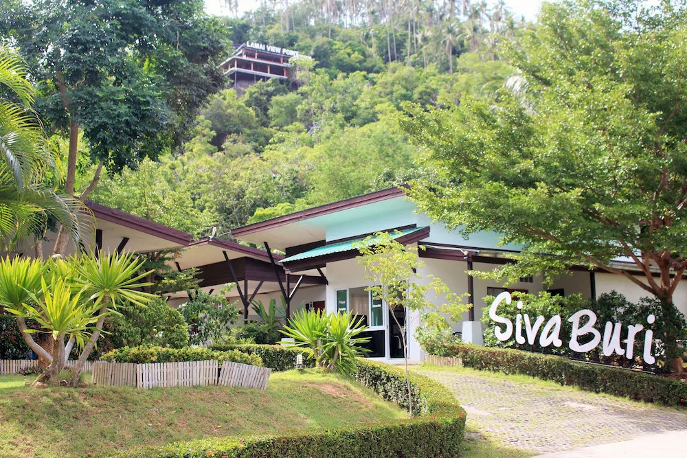 OYO 943 Siva Buri