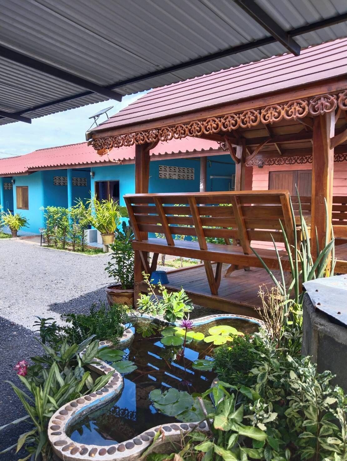 Sk Hometel Samui Airport