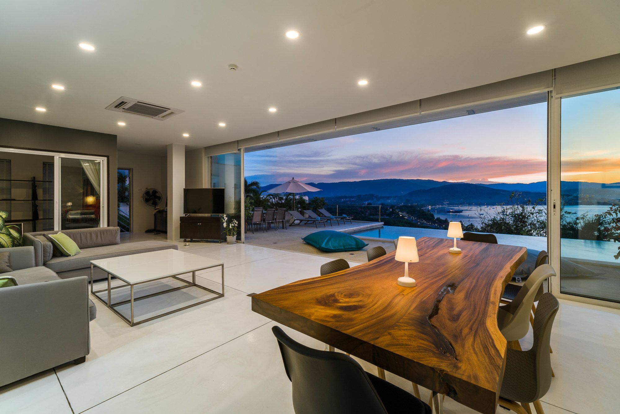 Sunset Bay Villa