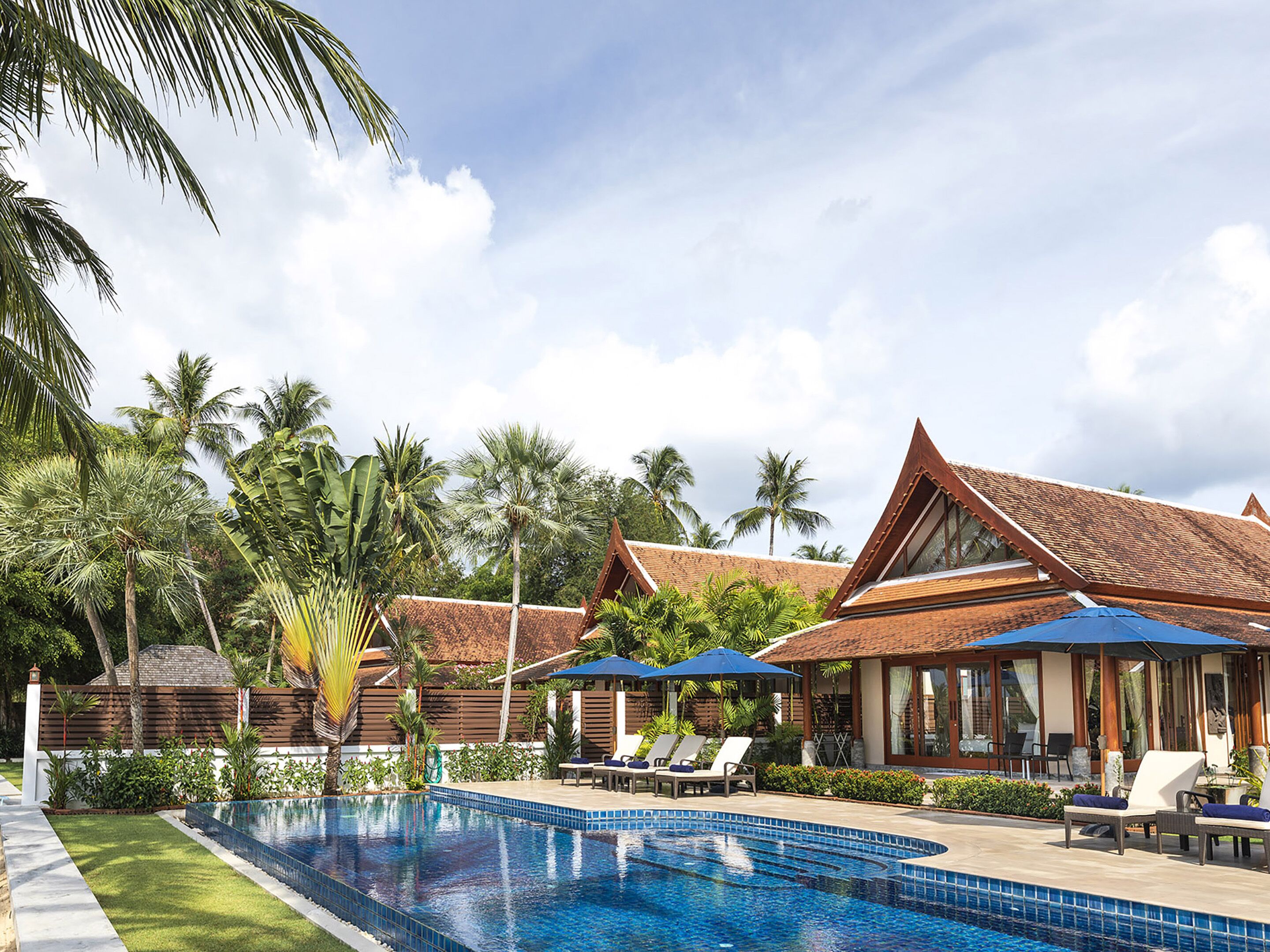 Tawantok Beach Villas