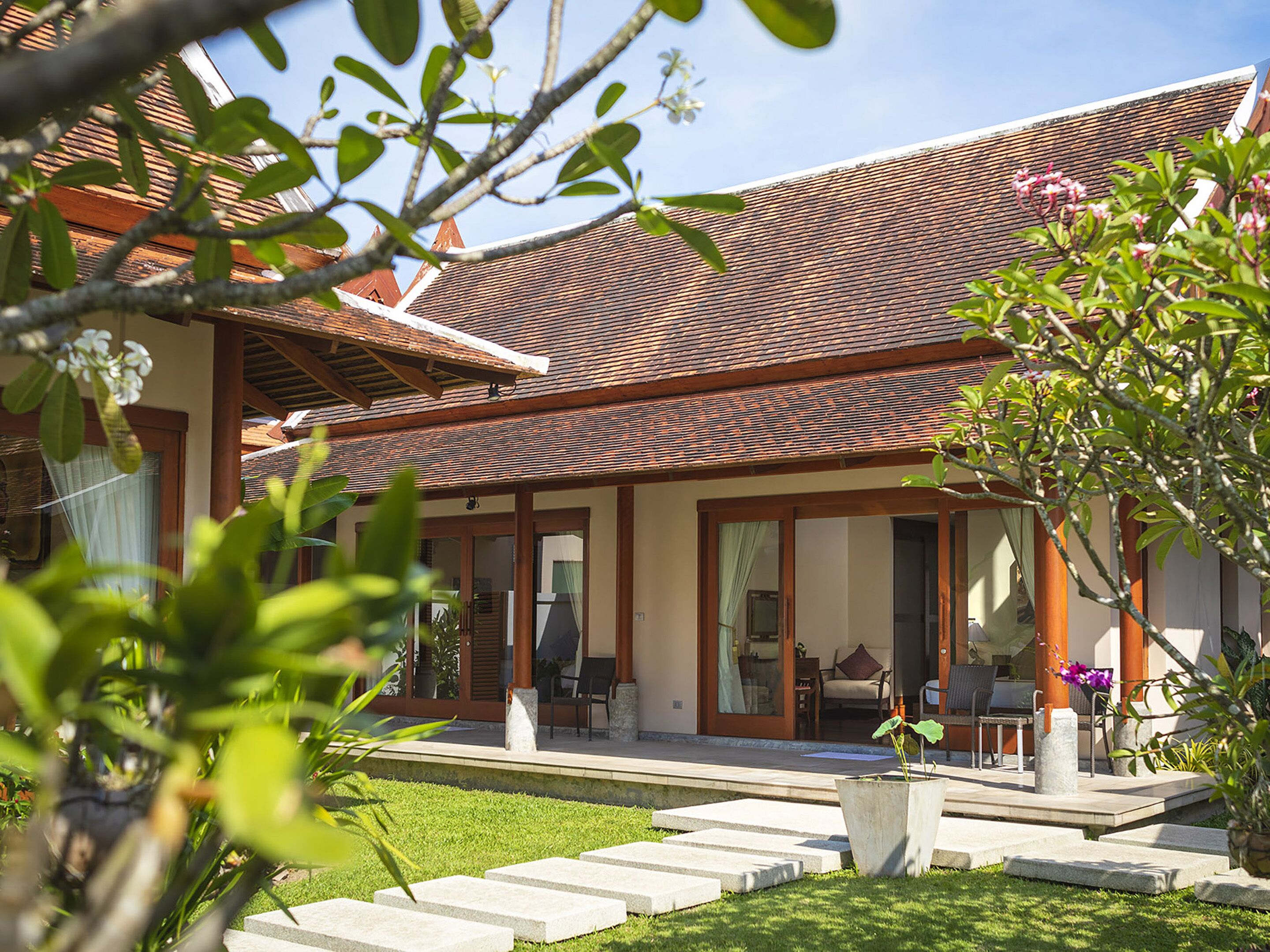 Tawantok Beach Villas