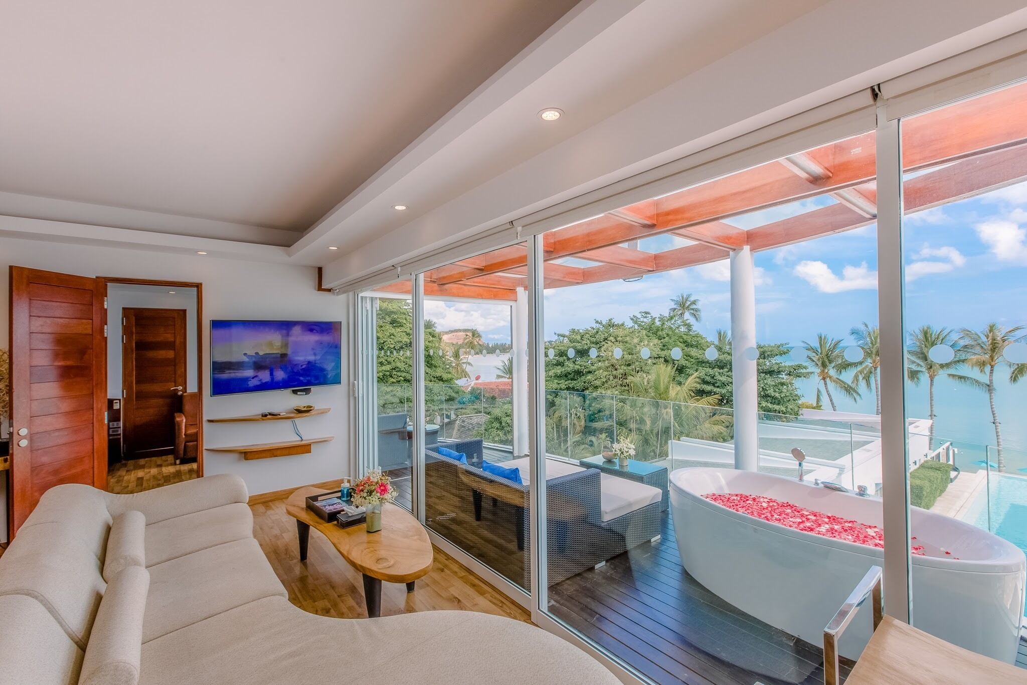The Privilege Hotel Ezra Beach Club
