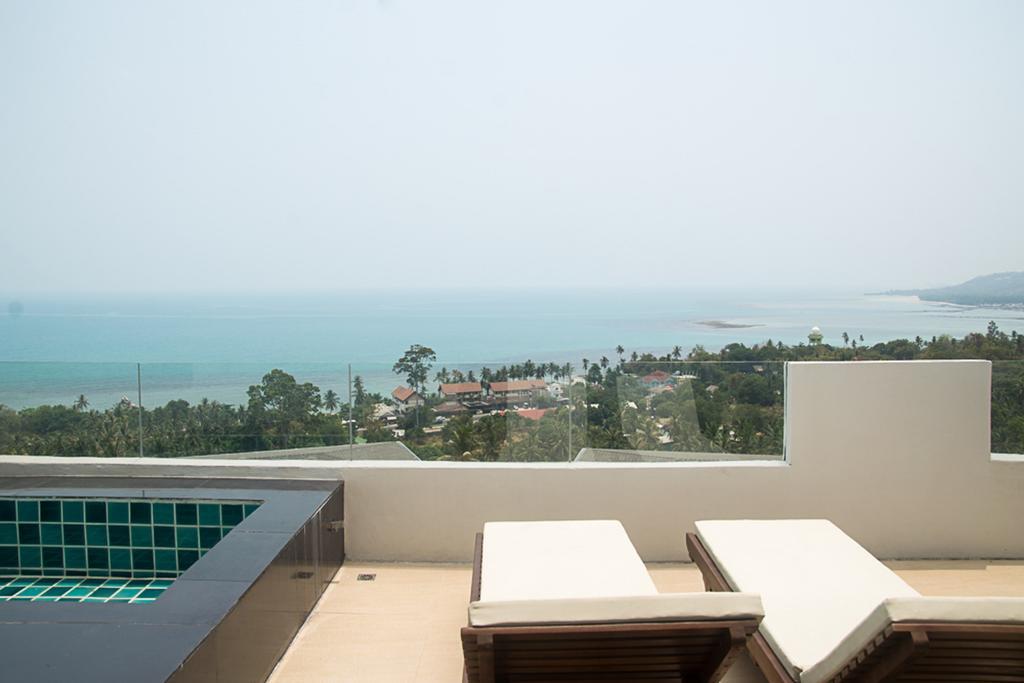 Tropical Sea View Residence