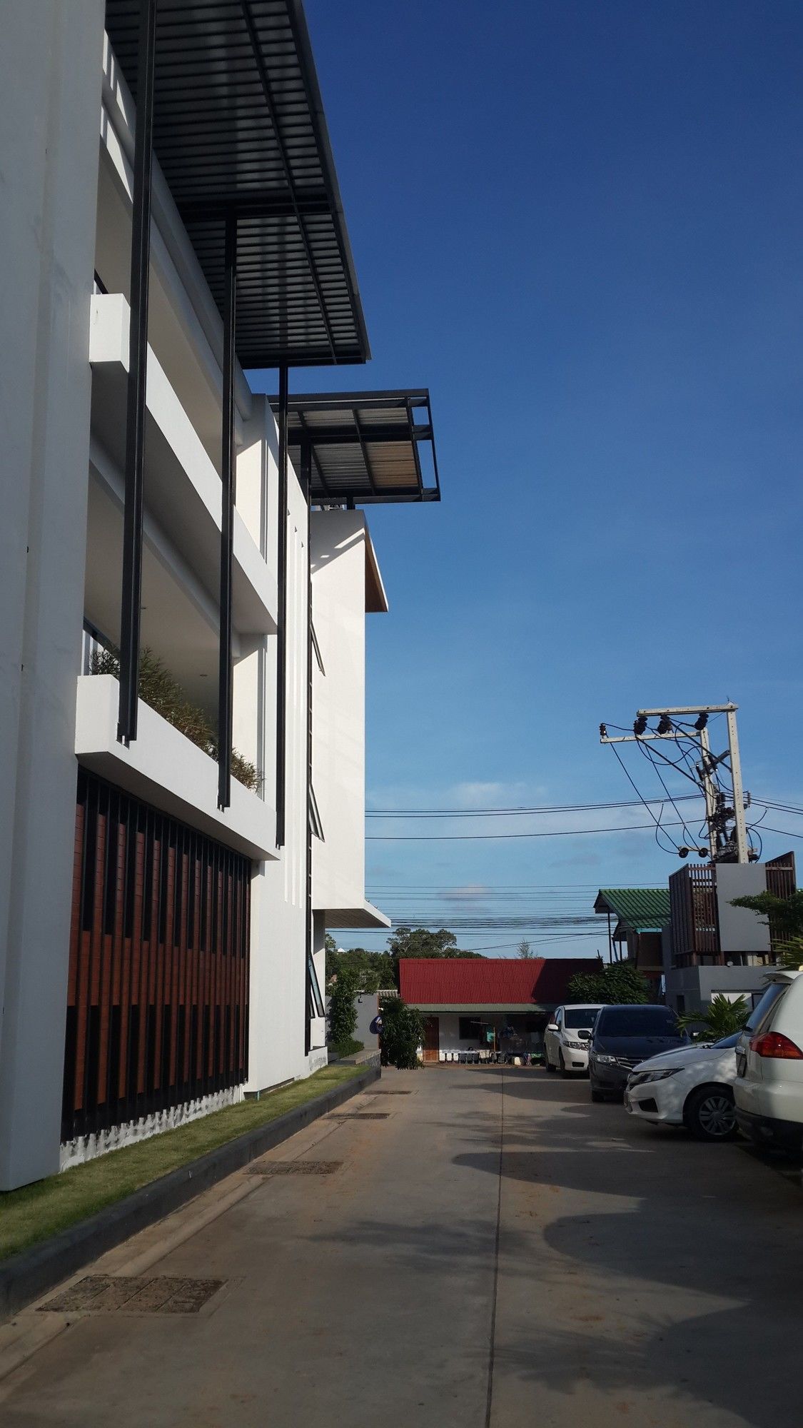 V.O.P Suite