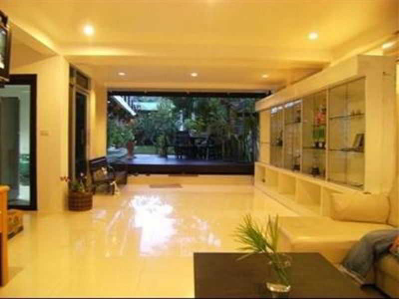 Vanda House Resort