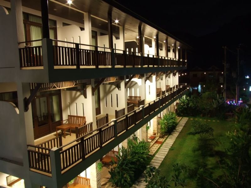 Vanda House Resort