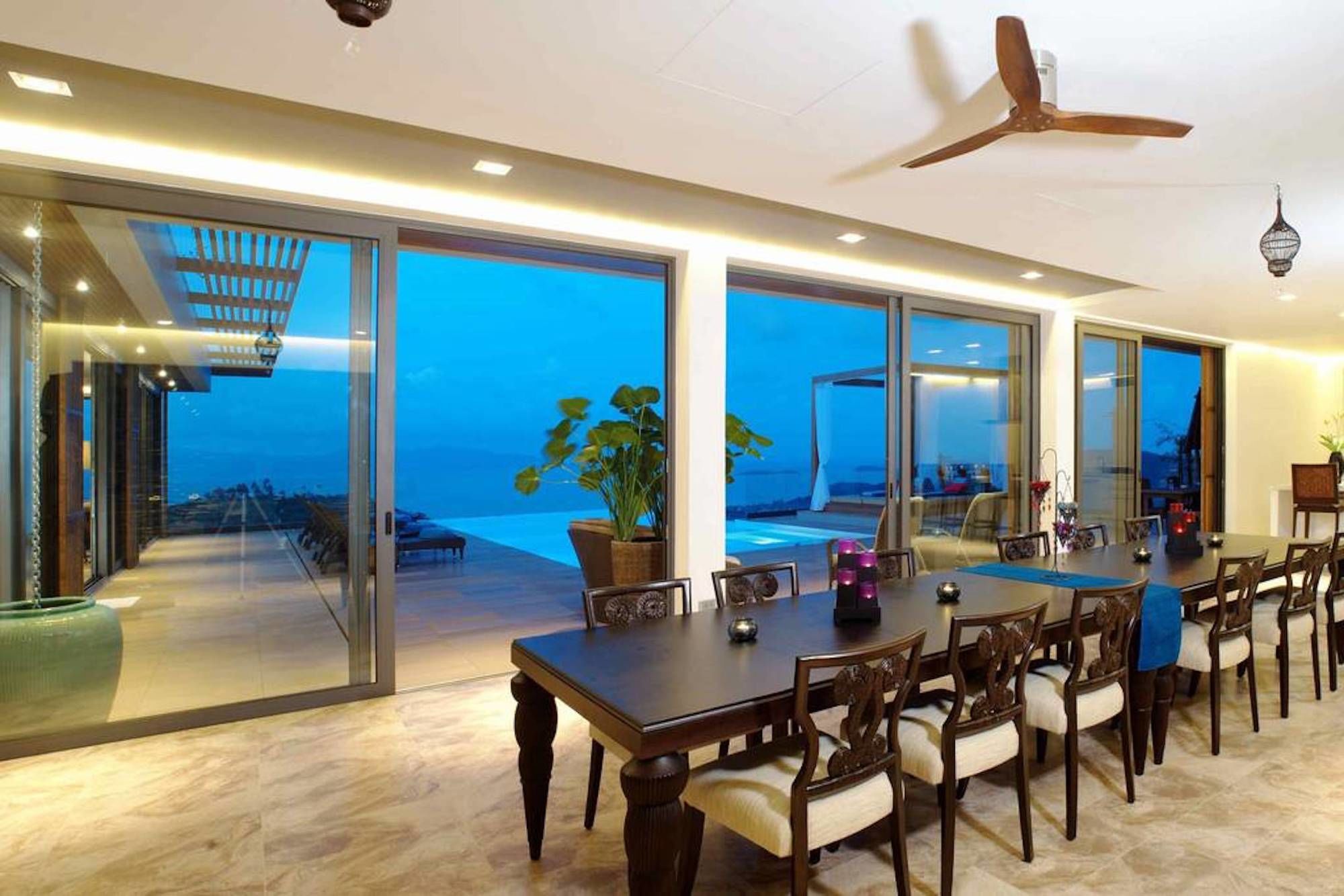 Villa Blue