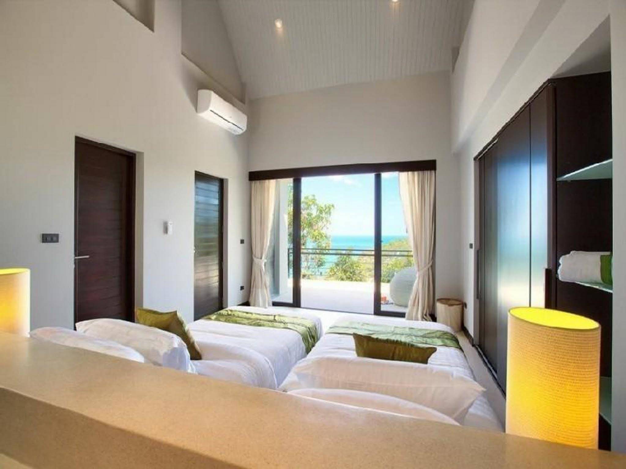 Villa Moonshadow