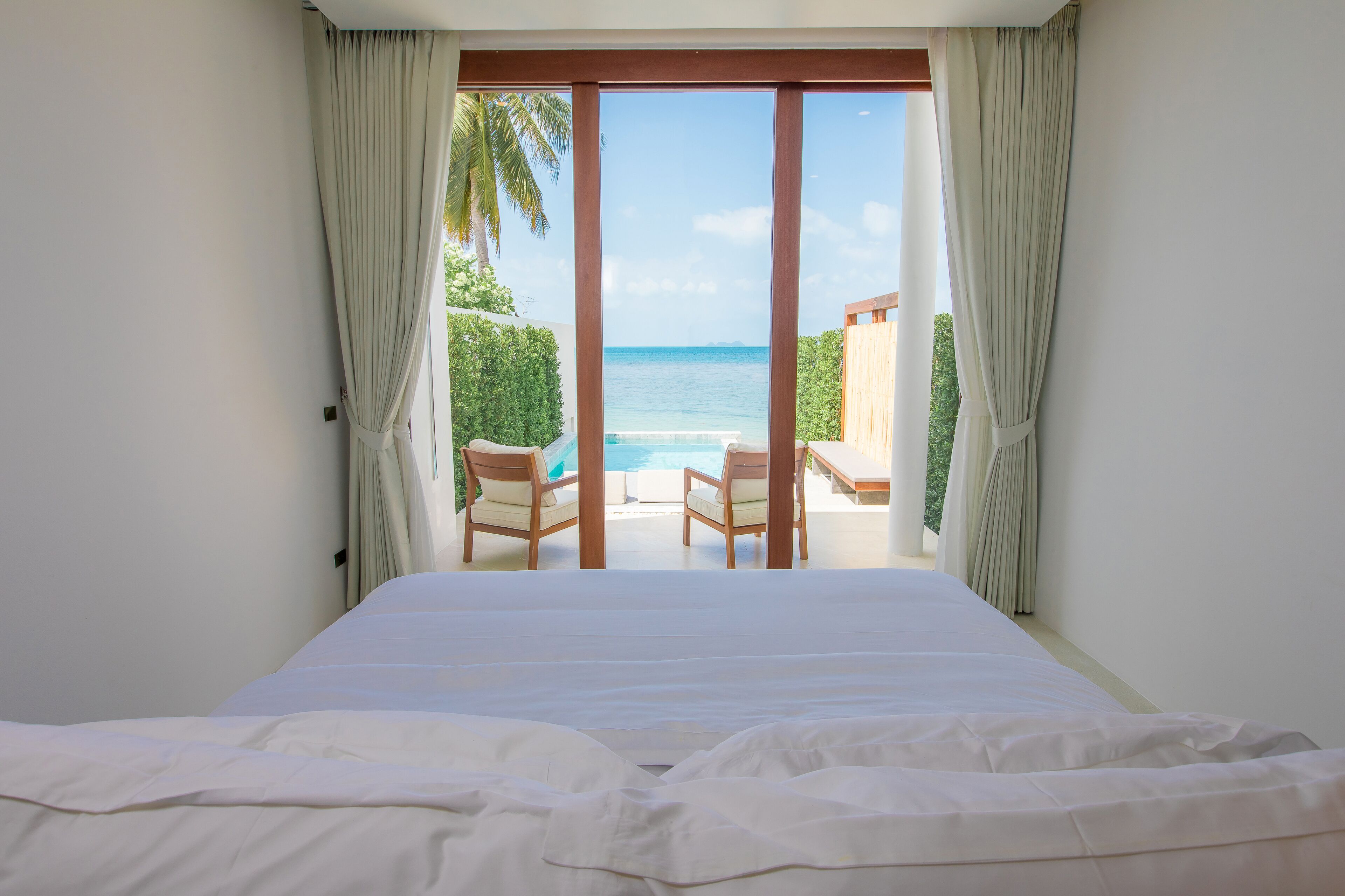 White Whale Beachfront Pool Villa