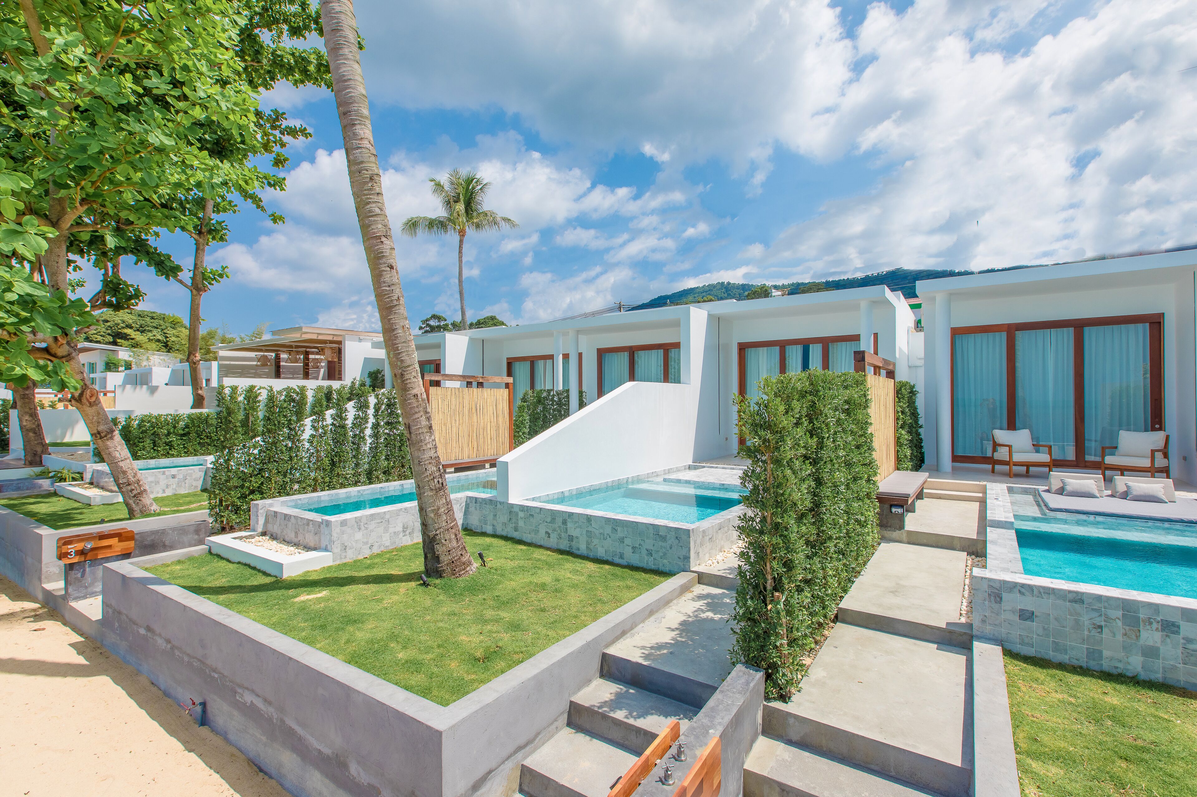 White Whale Beachfront Pool Villa