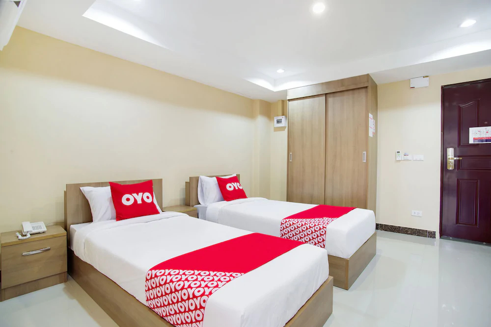 Wises Hotel by OYO