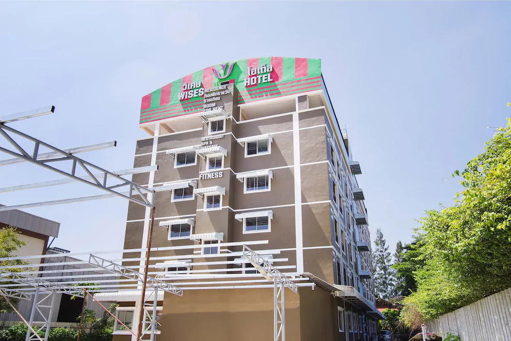 Wises Hotel by OYO