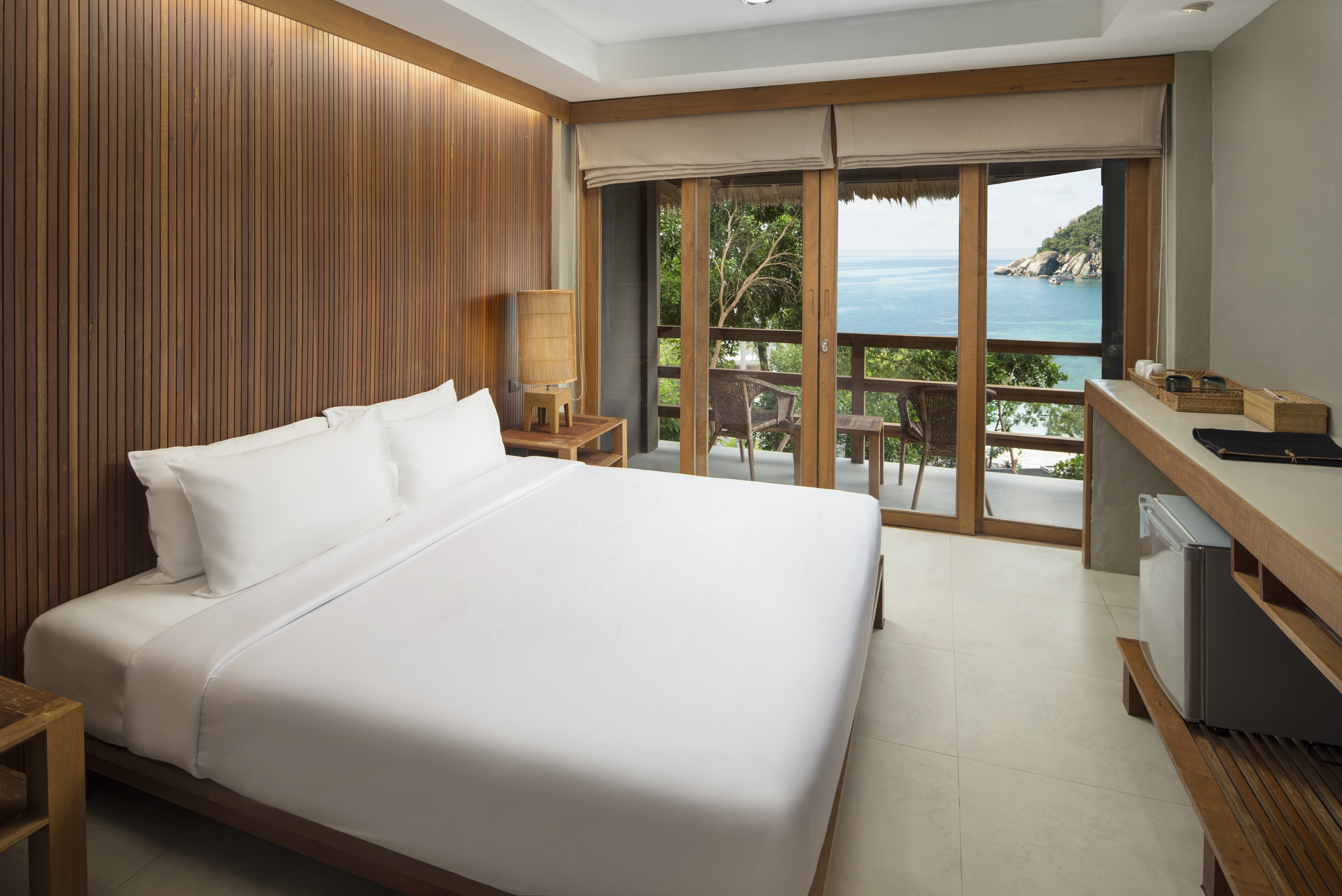 The Beach Club Haad Tien