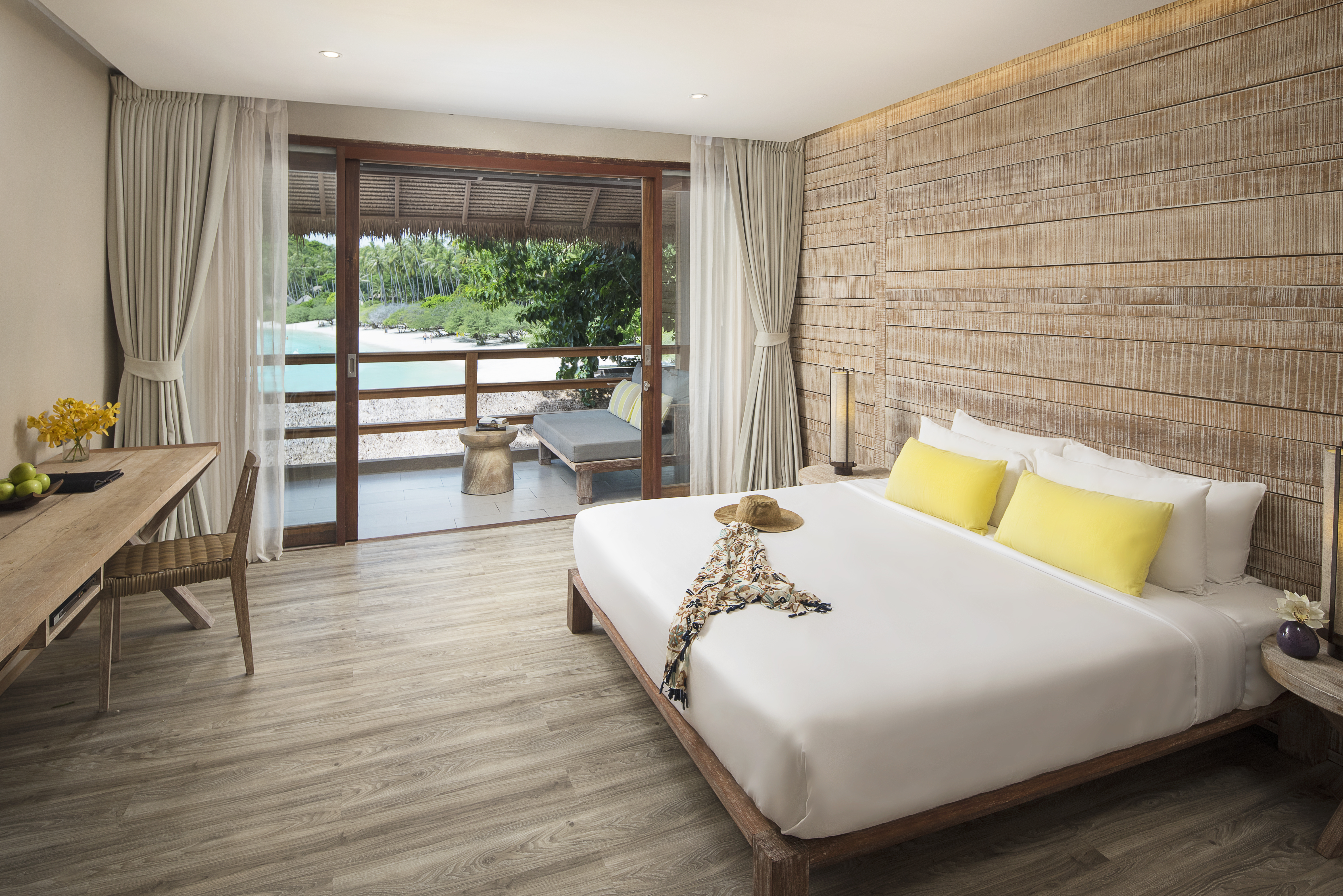The Beach Club Haad Tien