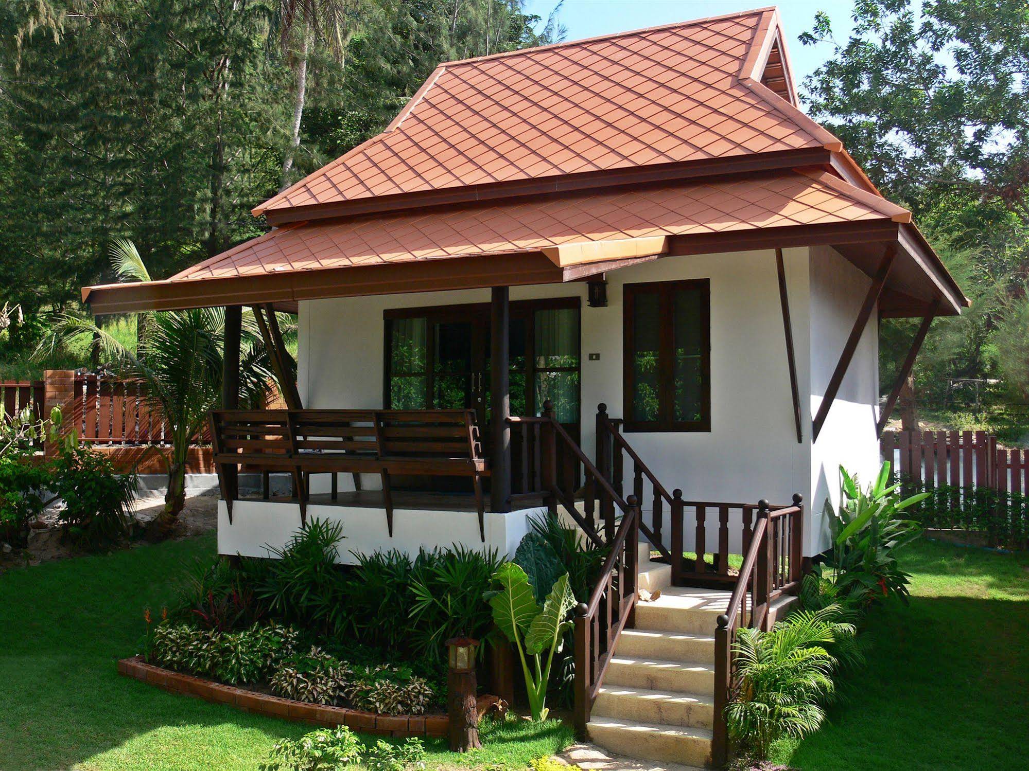 Blue Diamond Resort