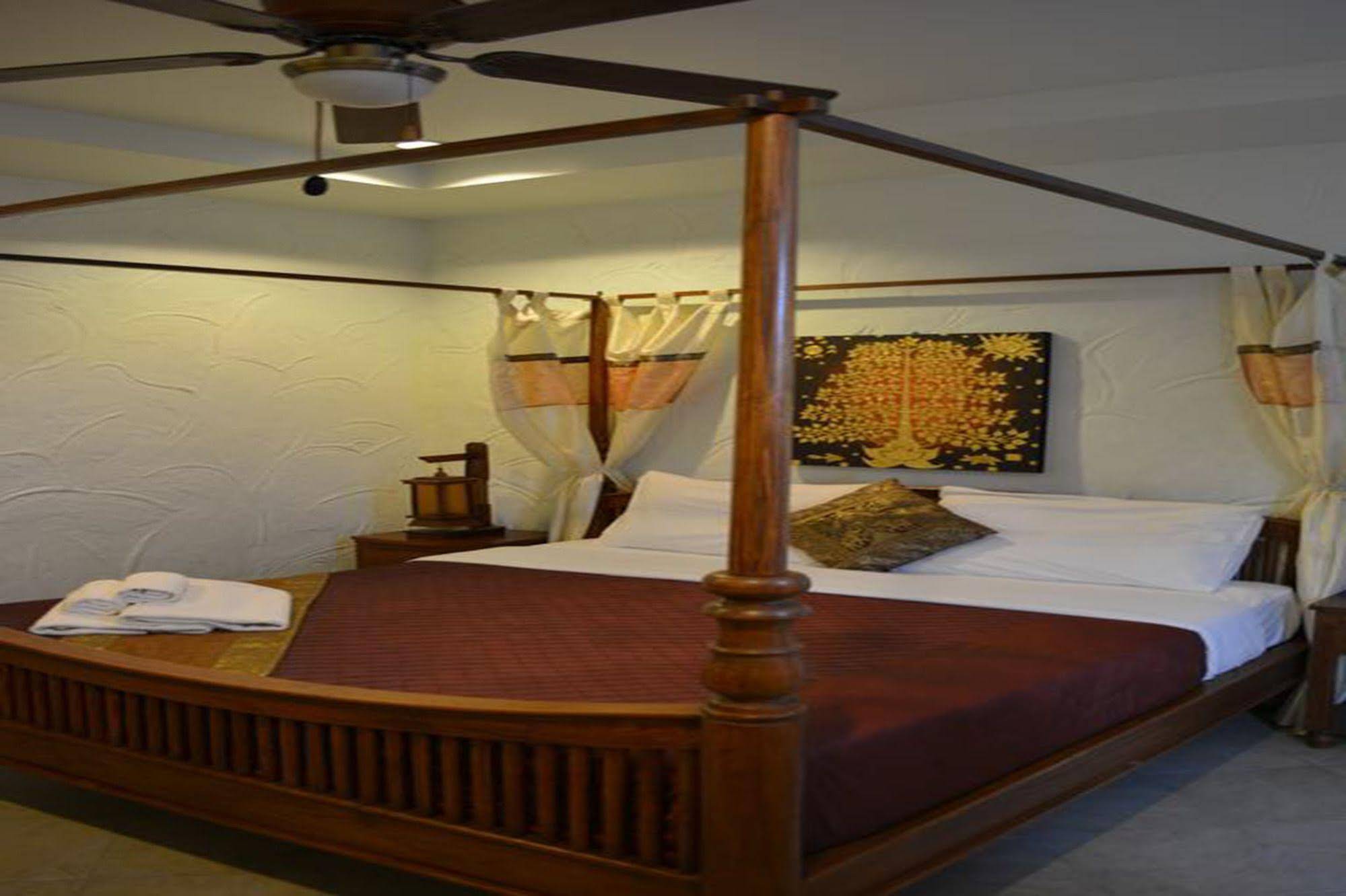 Nirvana Guest House