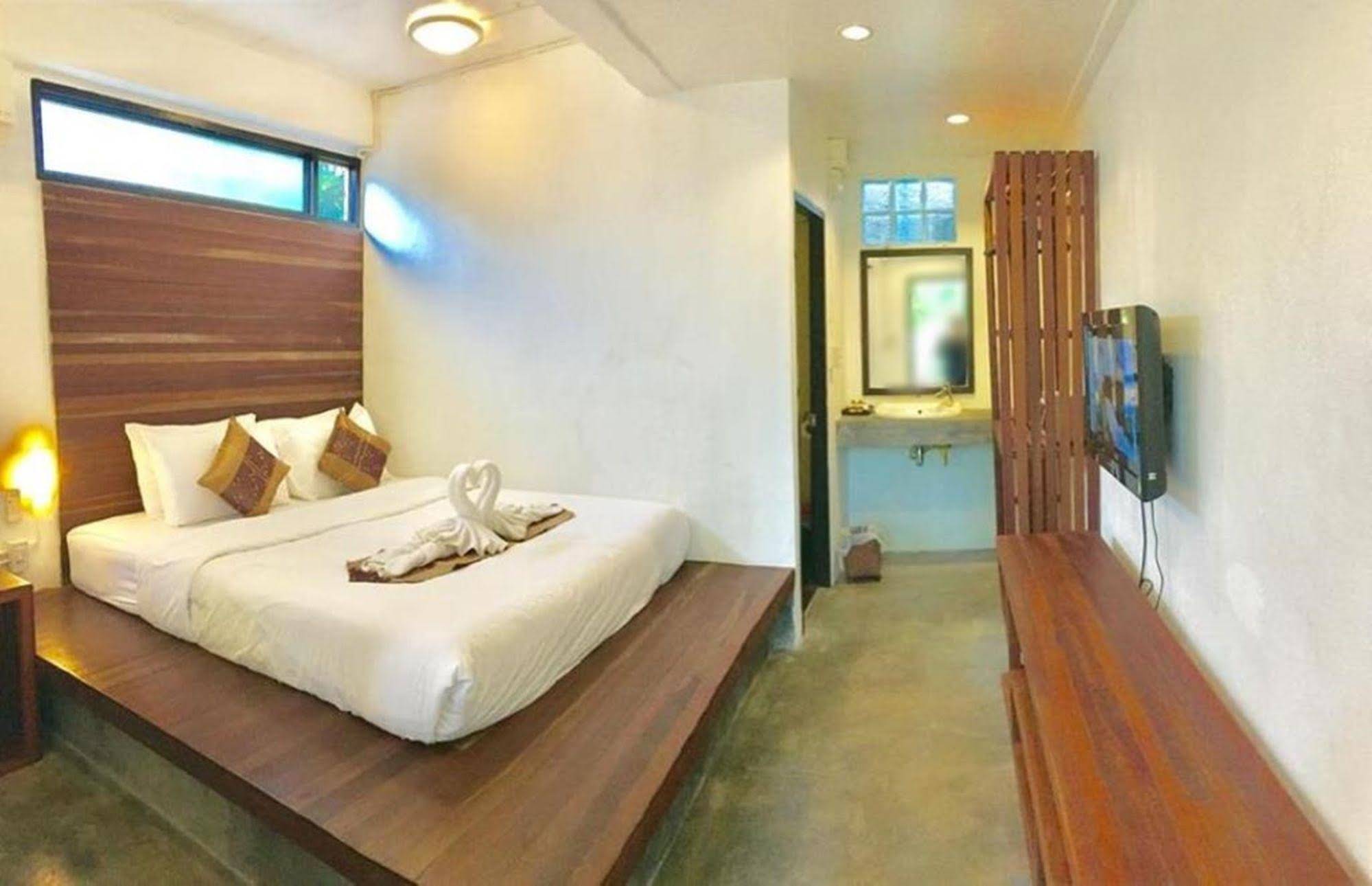 Sunshine Beach Resort Koh Tao