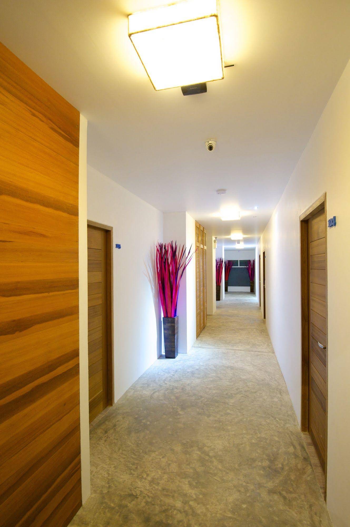 Thalassa Hotel