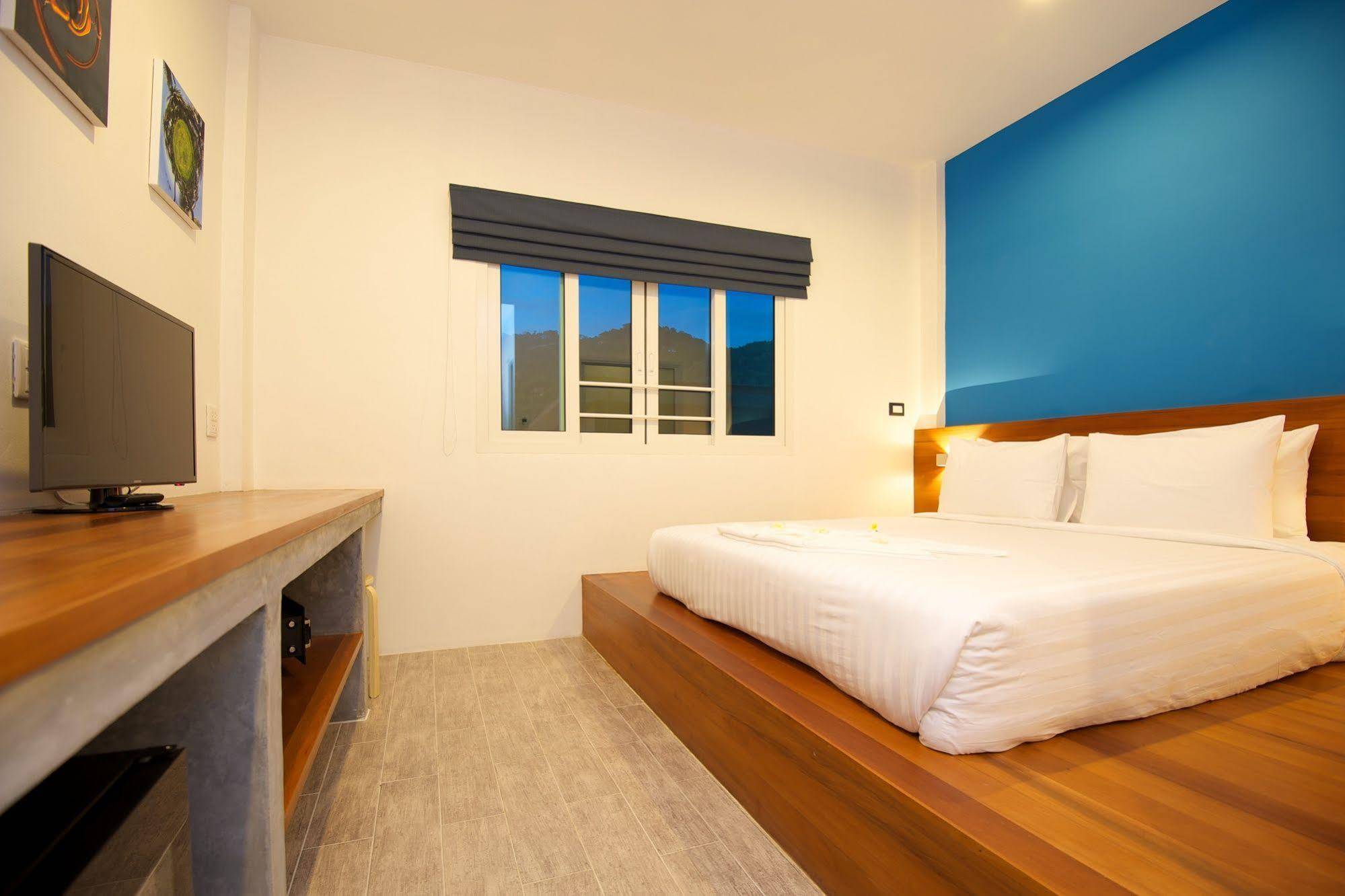 Thalassa Hotel