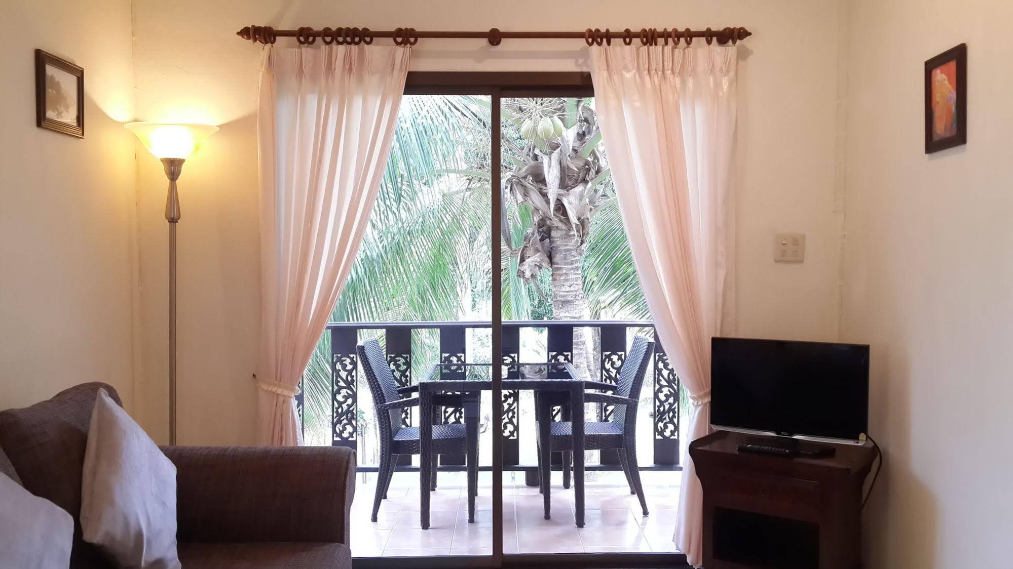 Woodlawn Villas Resort