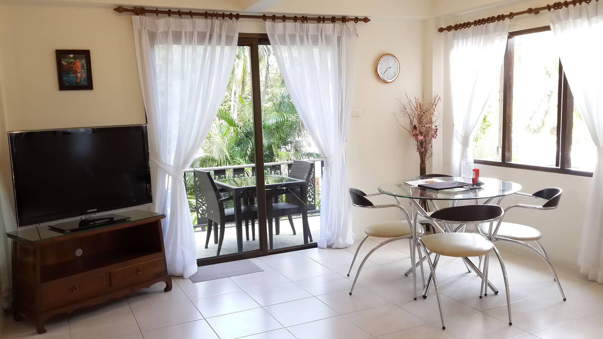 Woodlawn Villas Resort