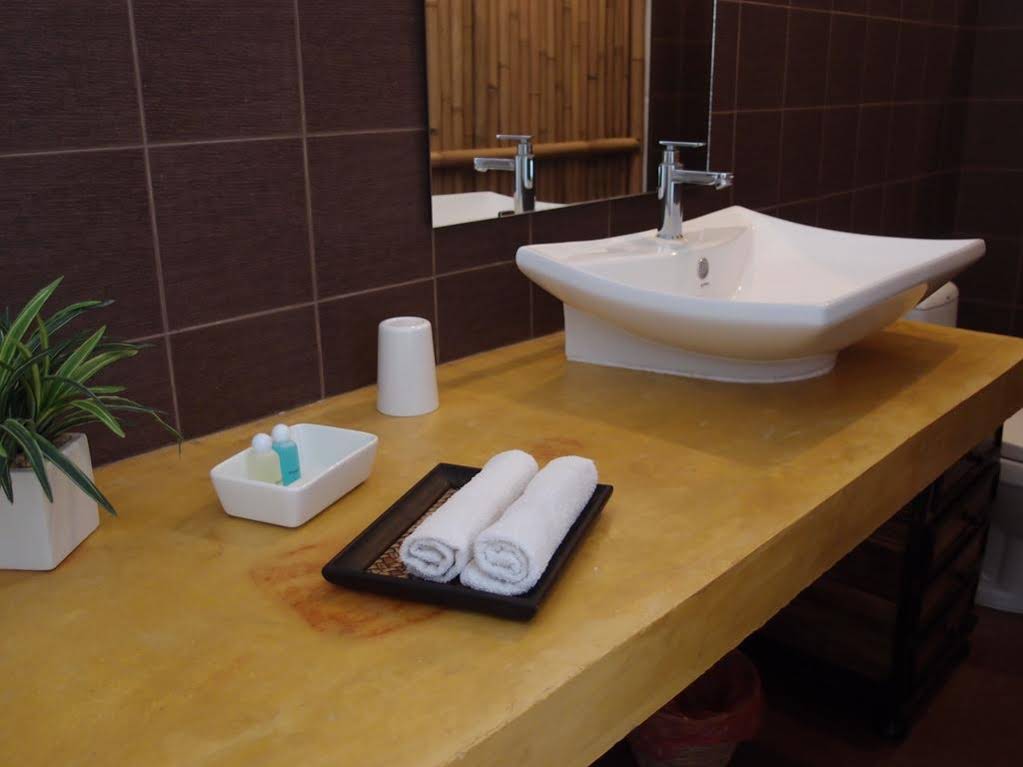 Angkana Hotel Bungalows