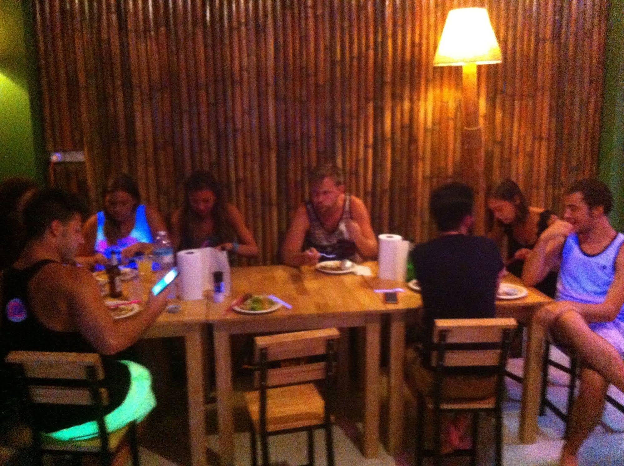 Baan Tai Backpackers