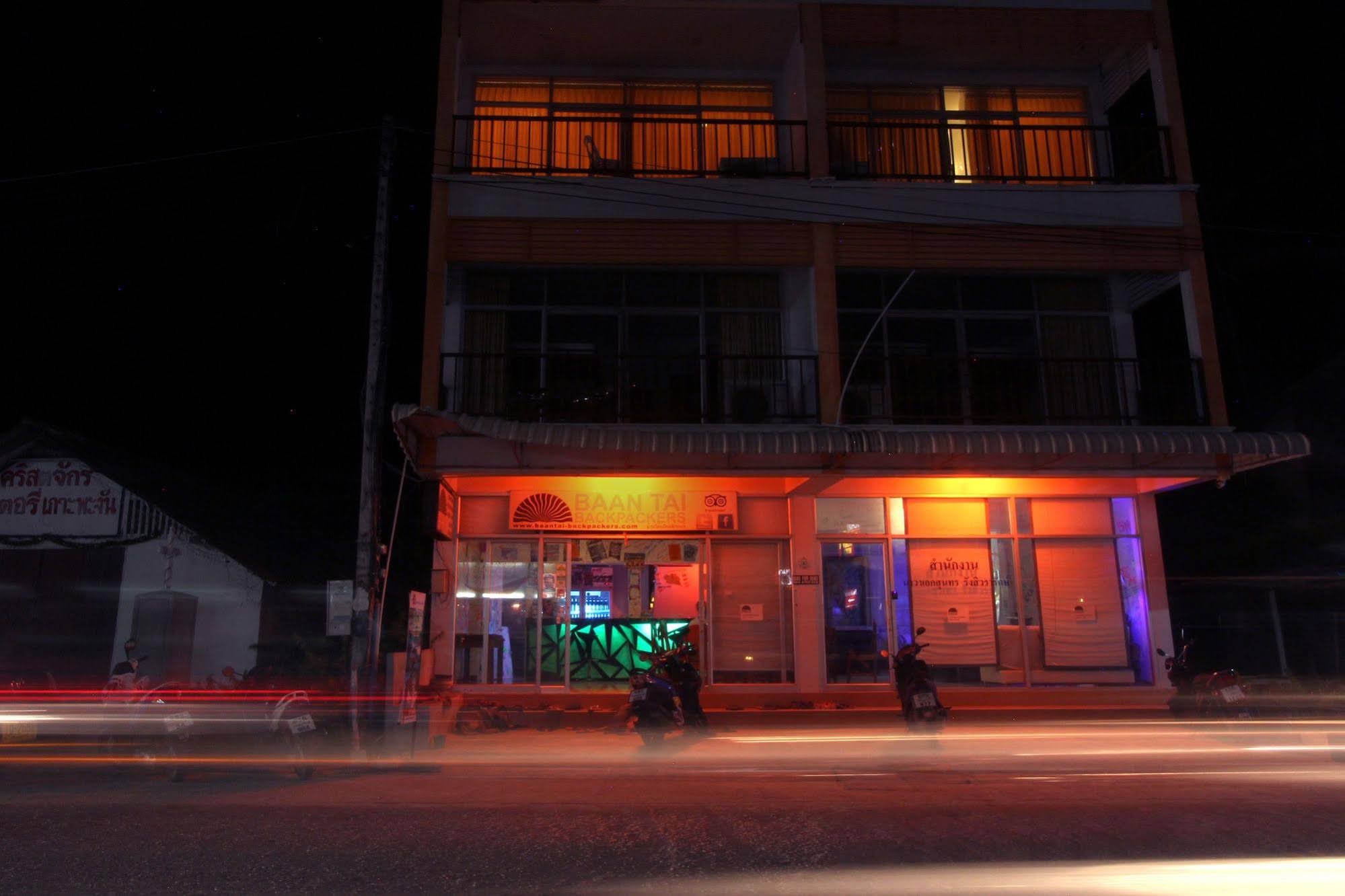 Baan Tai Backpackers