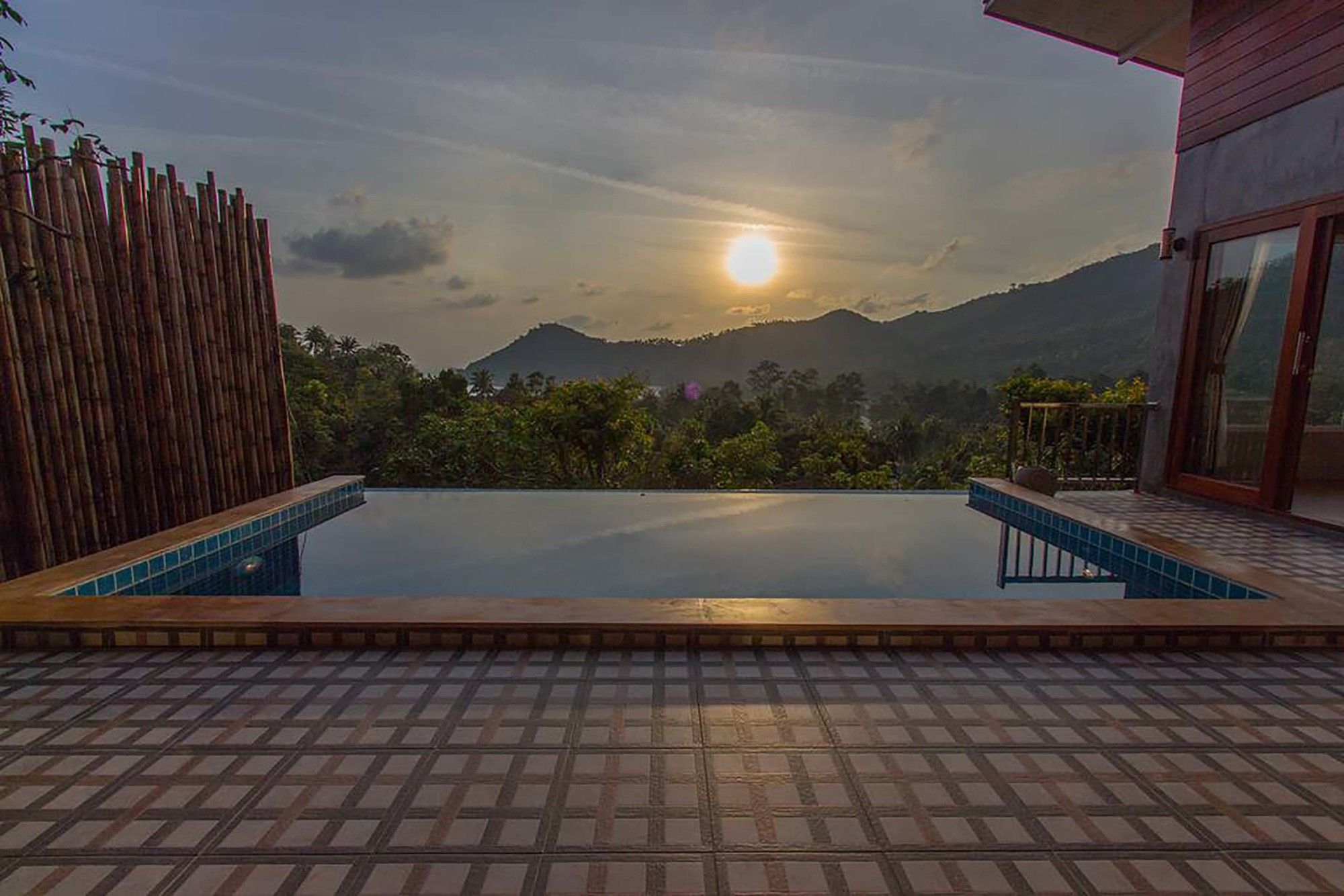 Baan View Talay