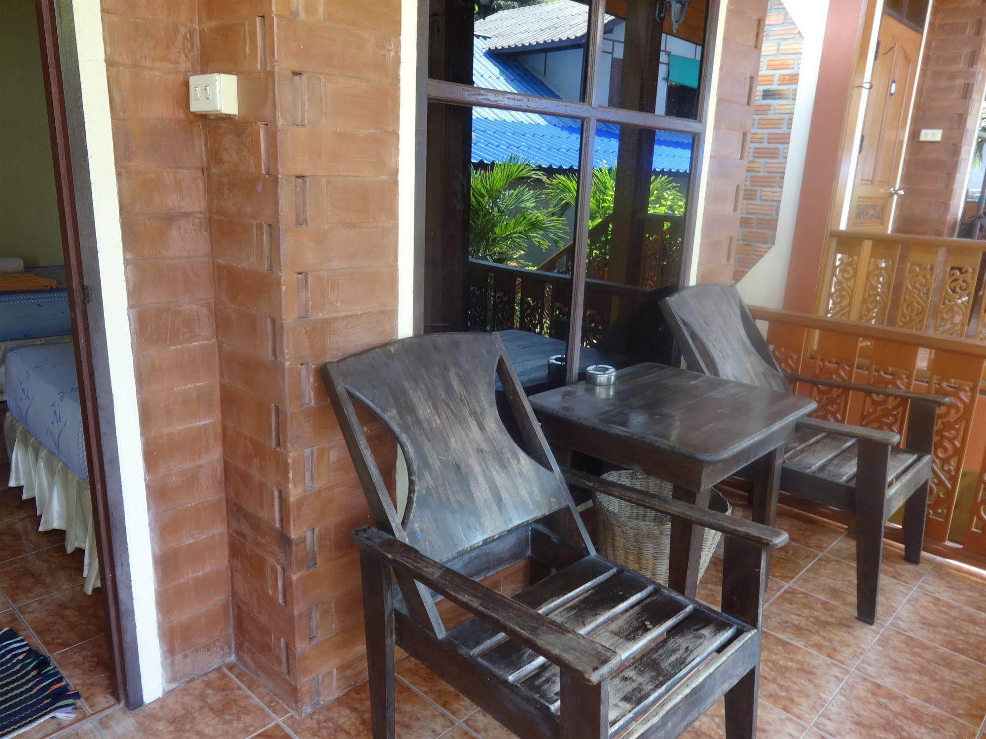 Bird Bungalow