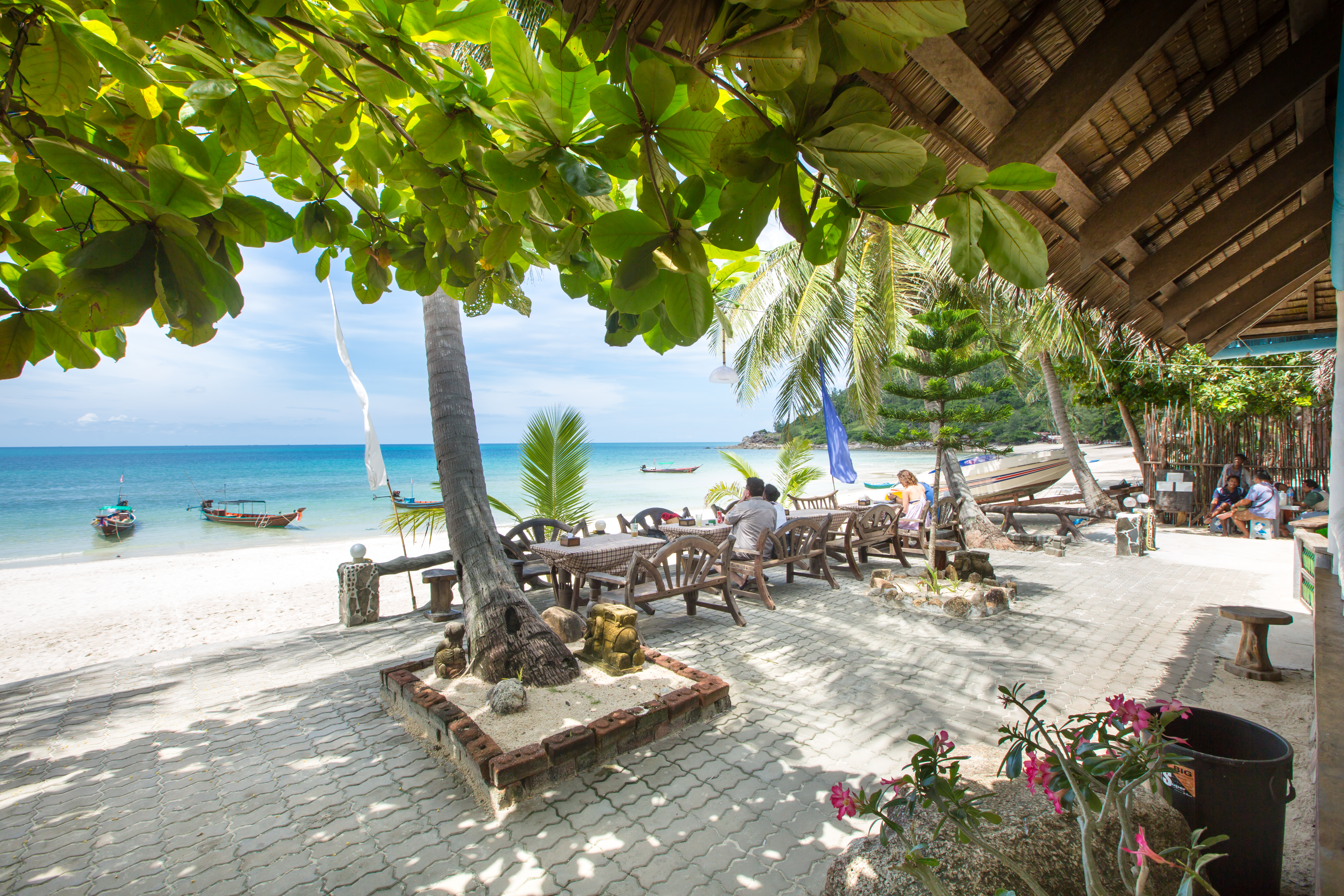 Bottle Beach 1 Resort