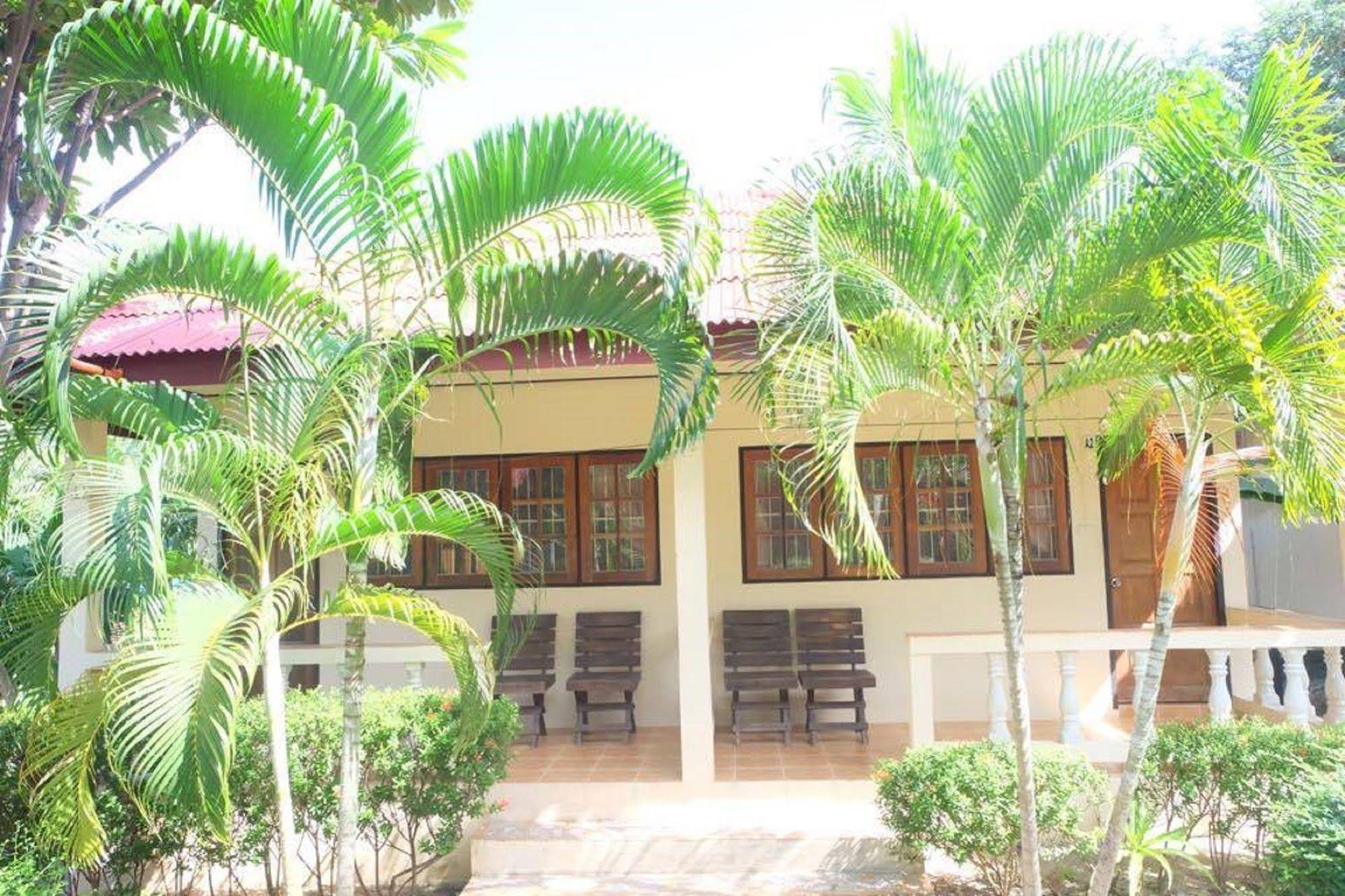 Bounty Resort
