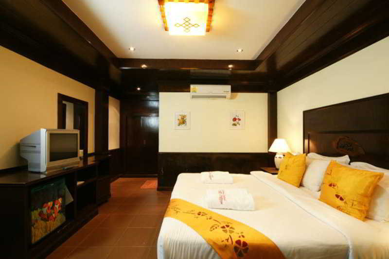 Central Cottage Resort