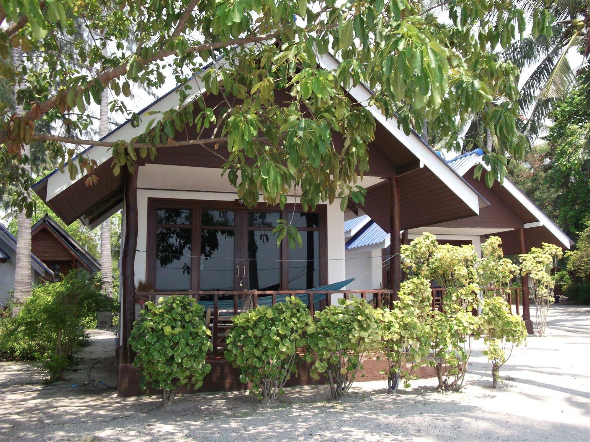 Coco Garden Resort