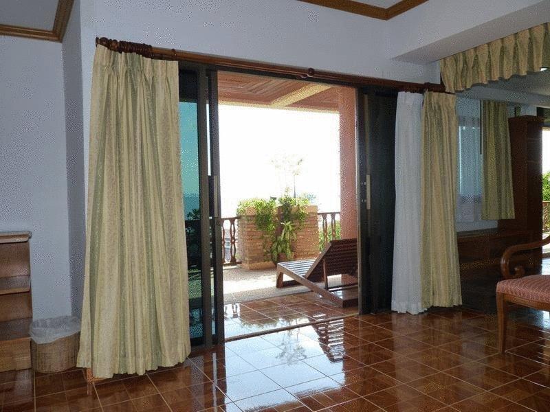 Drop In Club Resort & Spa