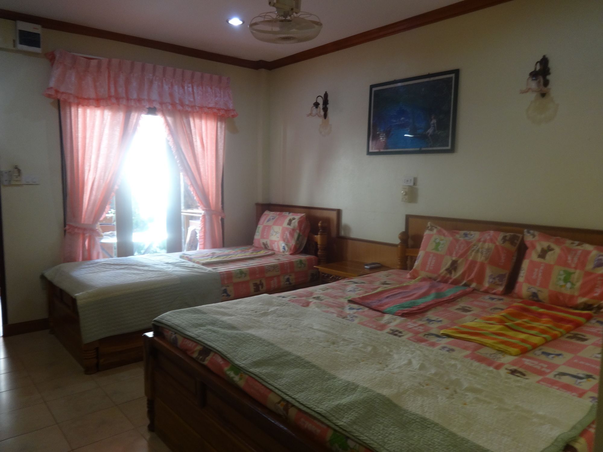 Family House Resort