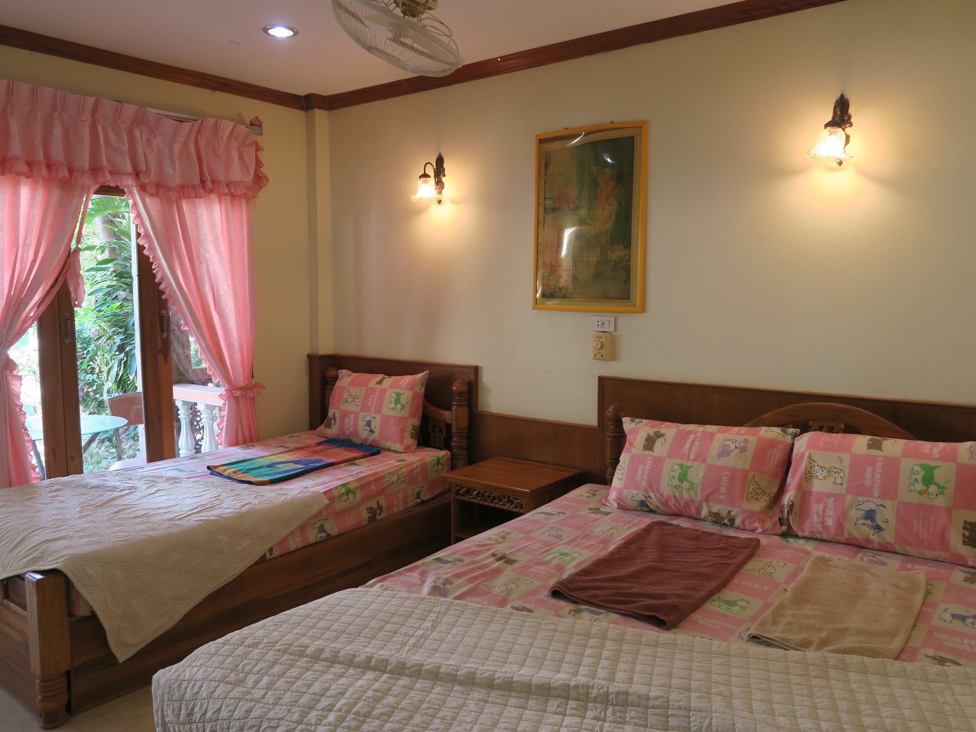Family House Resort