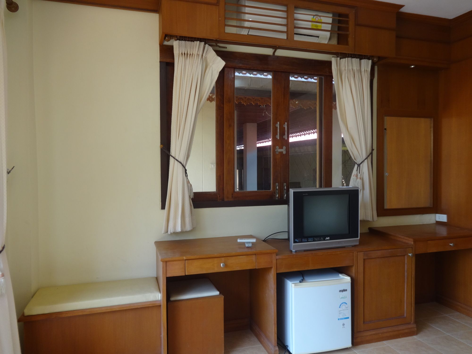 Family House Resort
