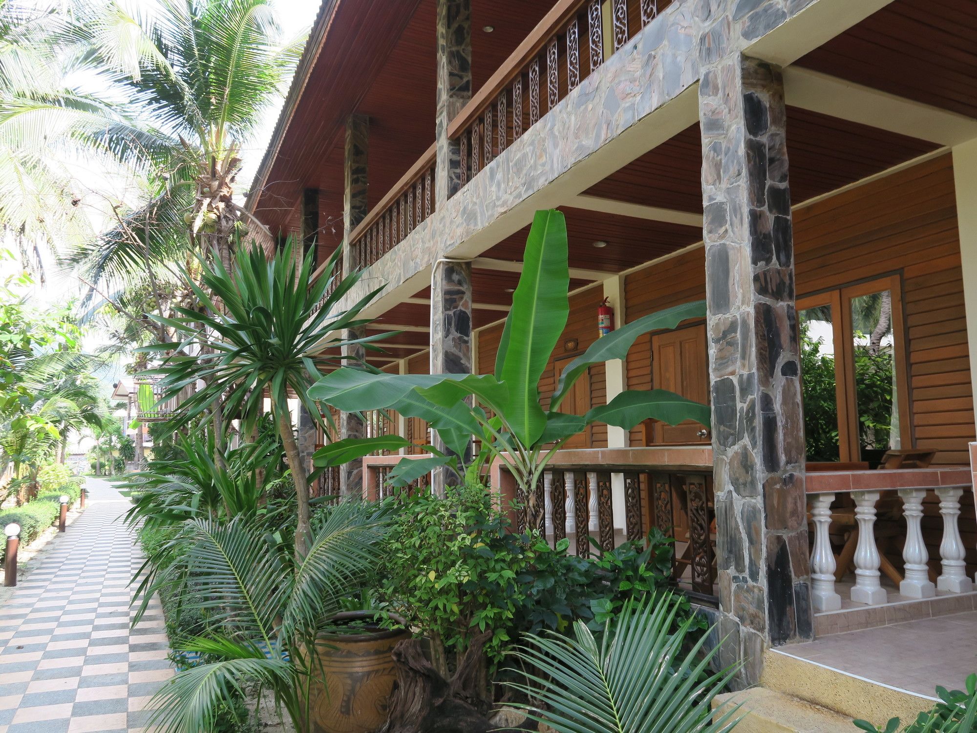 Family House Resort