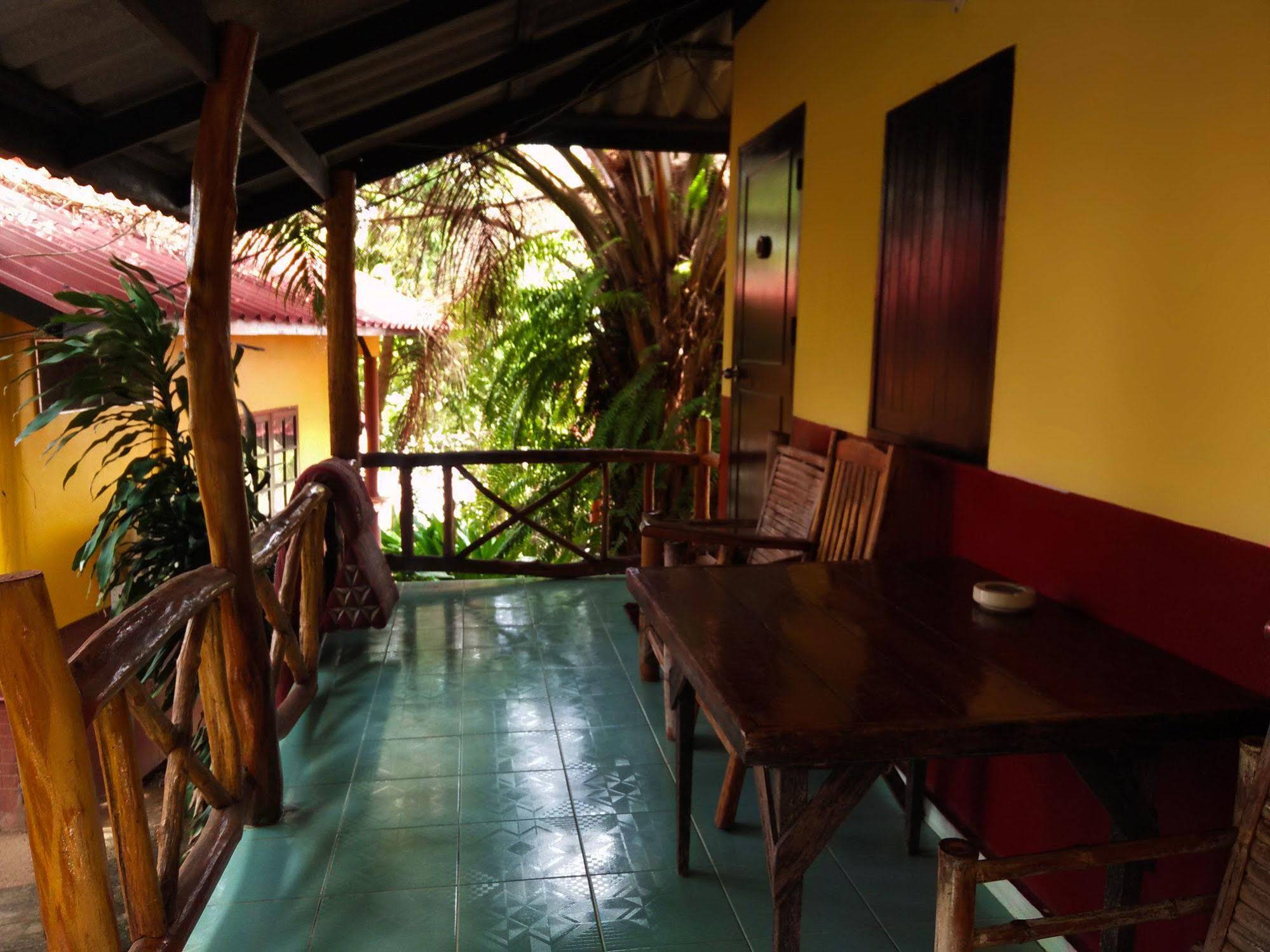 Golden Beach Resort