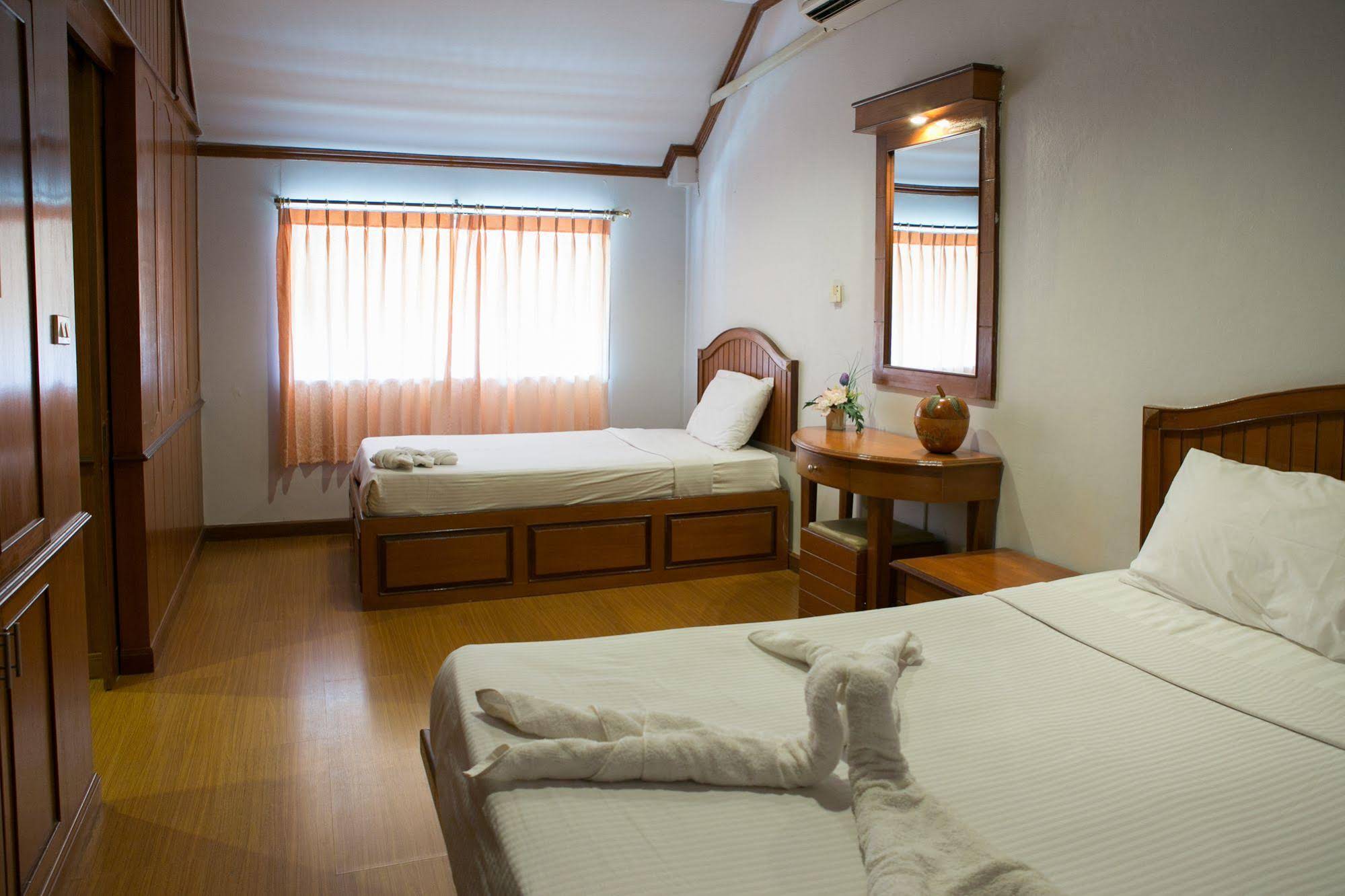 Haad Rin Resort