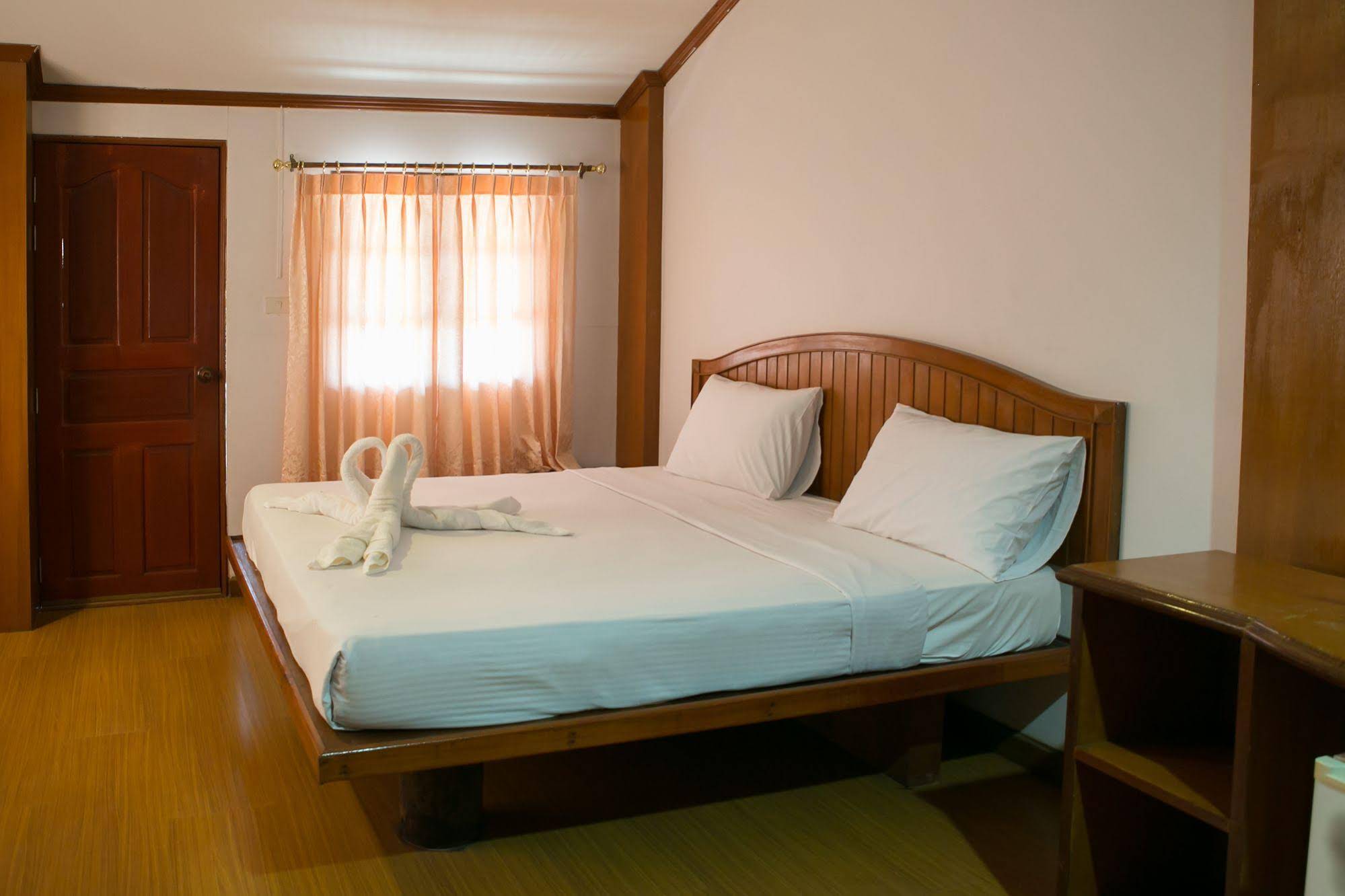 Haad Rin Resort