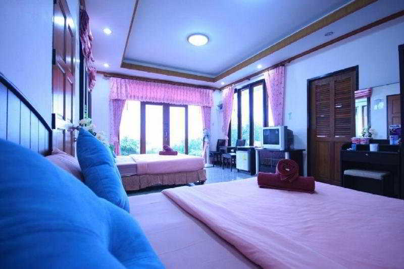 Haad Tian Beach Resort