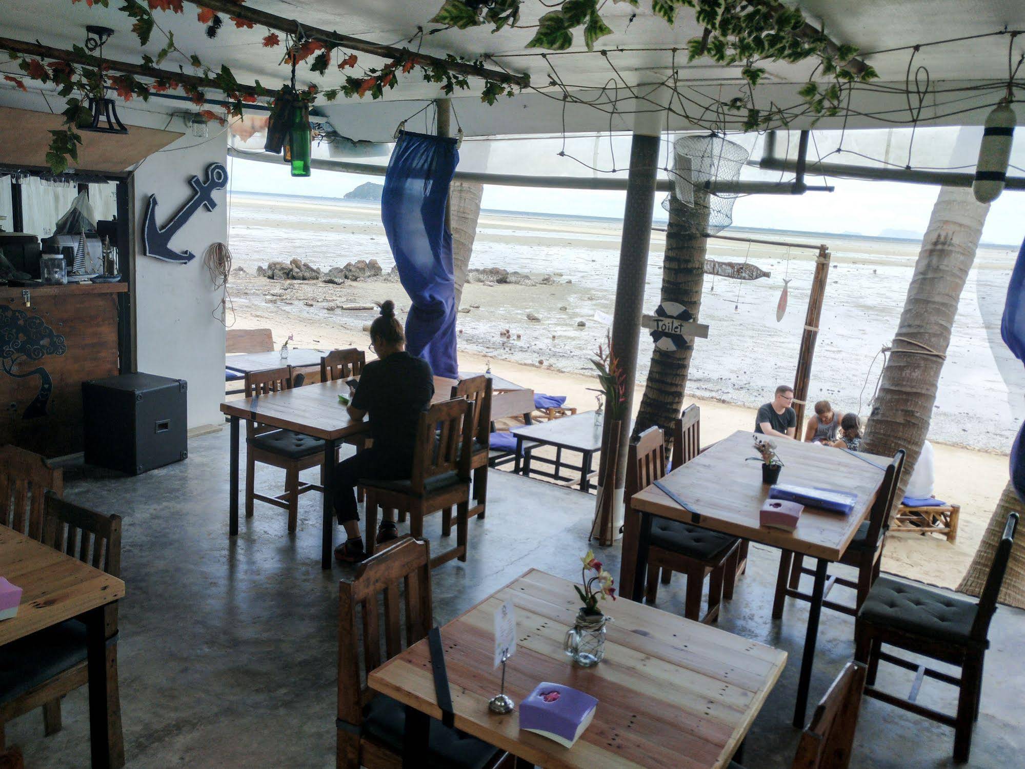Hinkong Hut