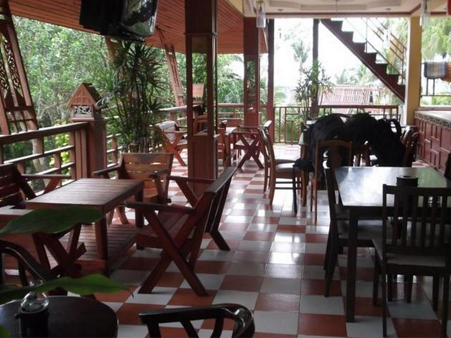 Hut Sun Bungalow