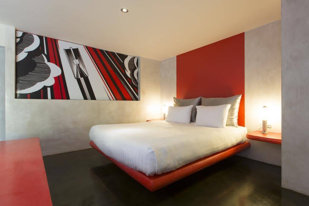 Le Divine Comedie Beach Resort